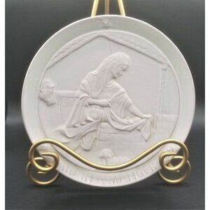 Frankoma Mary Jesus Nativity Laid in a Manger Pottery Decorative Plate 1969